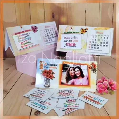 3 Modelos De Calendário De Mesa | Foto e Mensagem Divertida – Iza Nagliatti
