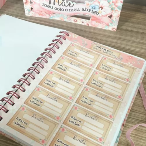 Amor de Mãe – Caderno de Receitas + Caixa – Tita