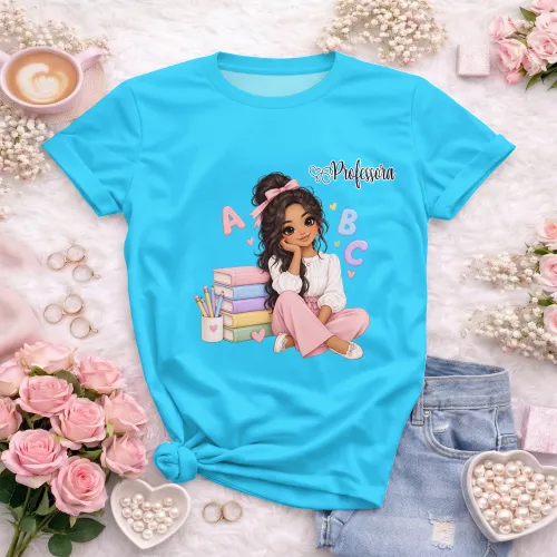Arte Professora Educação Infantil ABC em CDR com fonte inclusa e texto editável. Ideal para camisetas, alfabetização e personalizados 2026 e 2027.