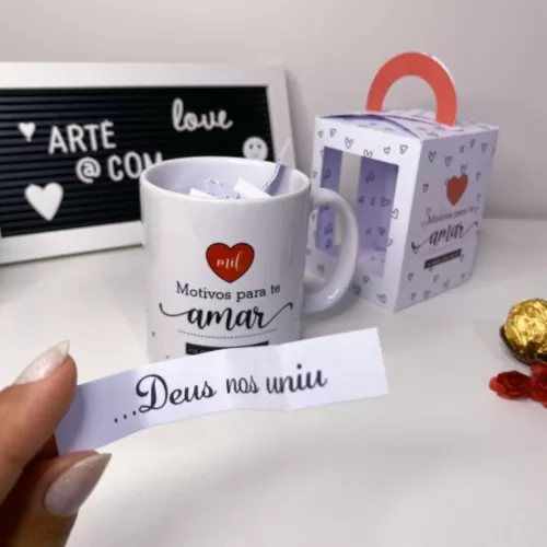 Caixa Maleta +Arte Caneca – 10 Motivos para Te Amar – Namorados