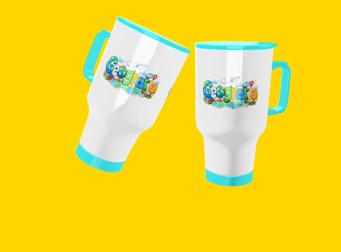 Caneca de Geografia mostrando mapas, bússola e símbolos geométricos, perfeita para mostrar paixão pela ciência que conecta o mundo.
