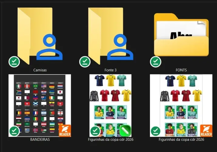 Kit Figurinhas da Copa Editável em CorelDRAW, ideal para quem deseja criar figurinhas personalizadas com aparência profissional e alta qualidade de impressão. O arquivo acompanha modelos editáveis de figurinhas, camisas em 4K, bandeiras em vetor, fonte TTF, grid de impressão e elementos organizados para facilitar a personalização.