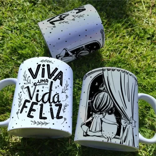 Minimalista Menina Sonhadora – Estampas Canecas (Yukina)