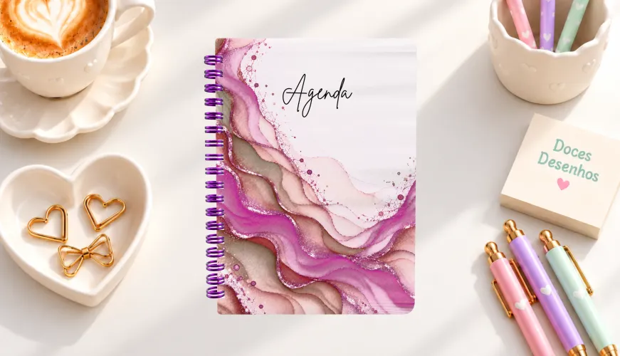 Agenda 2027 com capa em aquarela rosé, nude e efeito marmorizado