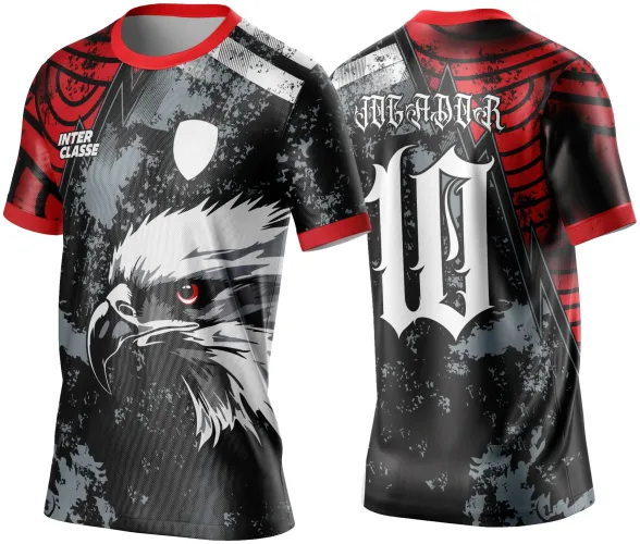 Camisa com grande rosto de águia branca e cinza na frente, fundo preto com manchas cinza, gola e punhos vermelhos, texto INTER CLASSE branco. Nas costas número 10 e texto JOGADOR em branco sobre fundo preto e vermelho.