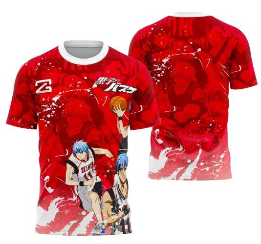 Camisa vermelha de basquete com degradê branco na parte inferior, frente com três personagens de anime e texto em japonês, costas exibindo vários personagens em tons escuros sobre fundo vermelho com detalhes em branco.