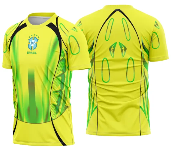 Camisa com frente amarela e verde, escudo CBF com cinco estrelas e texto BRASIL ao centro, detalhes em preto nas laterais e estampa gráfica nas costas com desenhos estilizados em verde e amarelo.