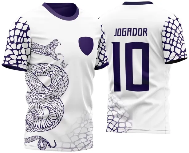 Camisa branca com cobra branca e roxa na frente, gola e mangas roxas com escamas, costas com número 10 e nome JOGADOR em roxo, detalhe de escamas na parte inferior esquerda das costas.