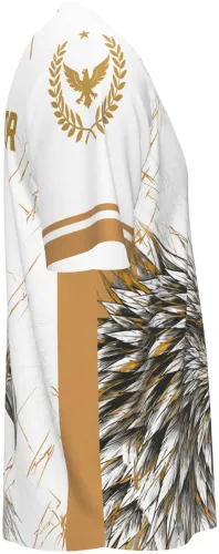 Camisa branca e dourada com estampa de águia dourada, vista frente e costas juntas