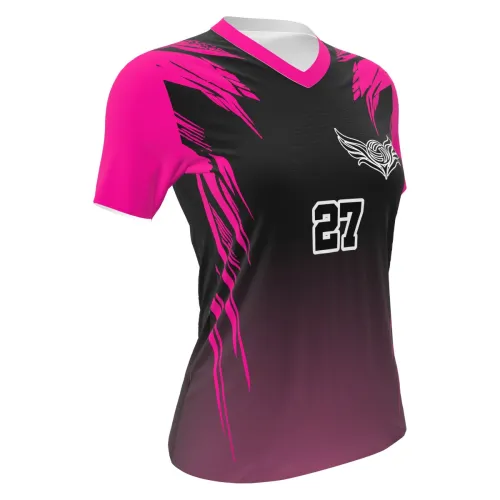 Camisa feminina de vôlei com design moderno em preto e rosa, detalhes estilizados nos ombros, mangas e gola rosa, número grande na frente e nas costas, além de nome personalizado.