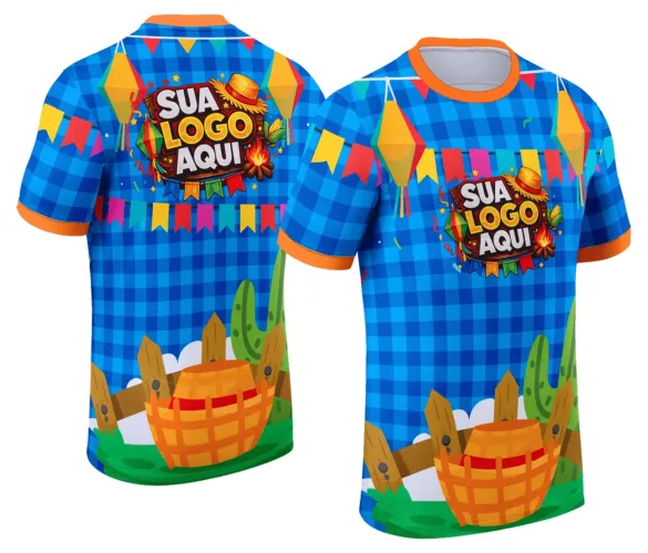 Camisa com logo no peito e estampa grande nas costas, apresentando um design alegre e colorido que remete ao clima típico das festas juninas em um estilo tradicional e festivo.
