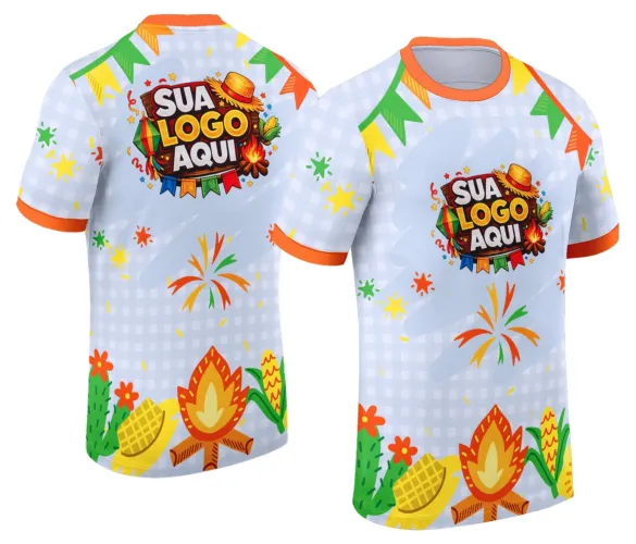 Camisa com logo no peito e estampa grande nas costas exibindo tema tradicional de Festa Junina, colorida e vibrante, perfeita para eventos típicos com visual alegre e cheio de personalidade.