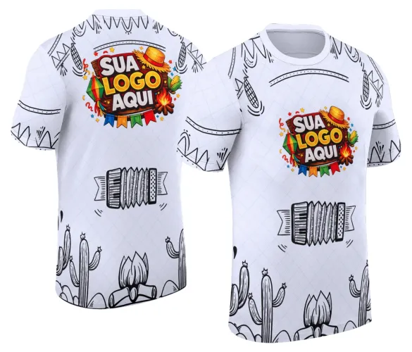 Camisa com logo no peito em destaque e estampa grande nas costas, trazendo a essência da festa junina com cores vibrantes e elementos típicos que fazem a alegria do arraiá.