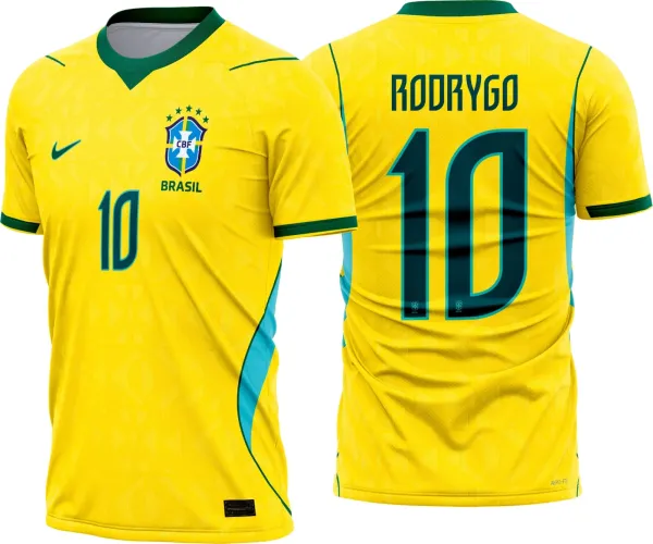 Camisa de futebol com logo no peito e estampa grande nas costas, exibindo um design vibrante que remete à paixão da torcida brasileira na Copa do Mundo.