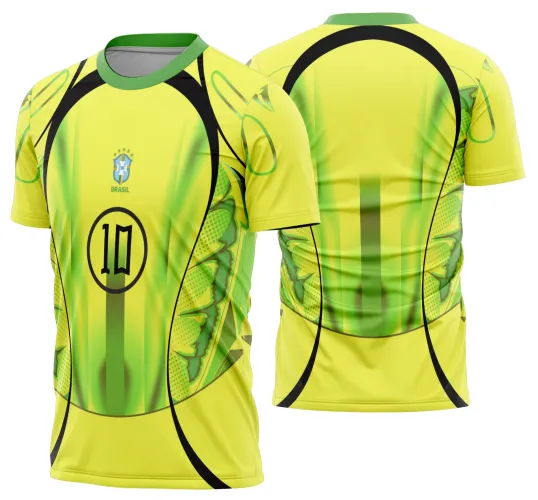 Foto da camisa de futebol com logo no peito e estampa grande nas costas nas cores do Brasil, estilo vibrante e cheio de energia, perfeita para torcer com estilo e paixão na Copa do Mundo.