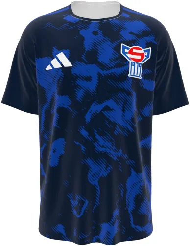 Camisa visitante das Ilhas Faroe 2026 azul-marinho com manchas azul-royal, frente e costas