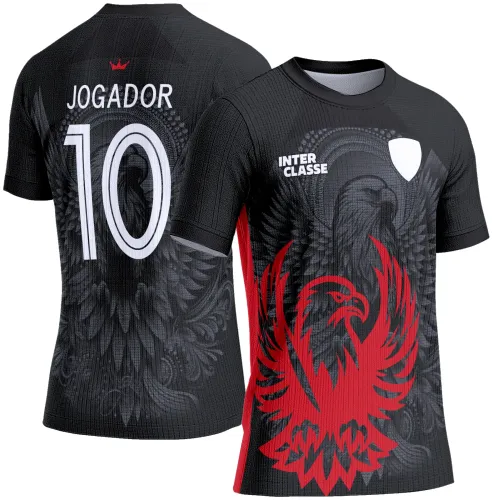 Camisa preta com águia vermelha na frente, detalhes cinzas e texto branco 'INTER CLASSE' ao lado do escudo branco, costas com águia cinza, nome 'JOGADOR' e número 10 em branco, laterais com faixas vermelhas.