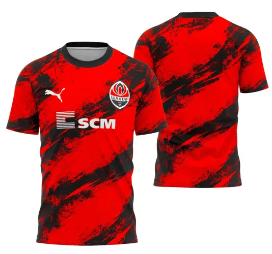 Camisa com destaque para design esportivo que remete ao futebol internacional e vibe de competição entre turmas.
