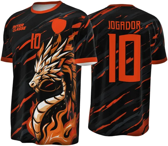 Camisa preta com gola e punhos laranja, dragão em chamas laranja e branco na frente, texto INTER CLASSE e número 10 em laranja; nas costas, nome JOGADOR e número 10 também em laranja sobre fundo de listras pretas e laranja.