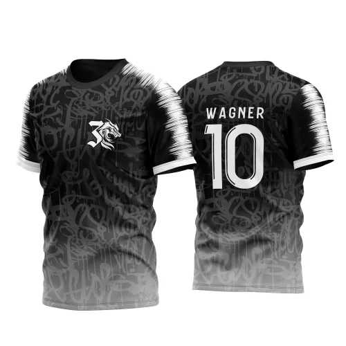 Camisa preta com degradê cinza e estampa graffiti em tons cinza escuro. Frente com dragão branco e número 3, mangas com pinceladas brancas. Costas exibem nome WAGNER e número 10 em branco.