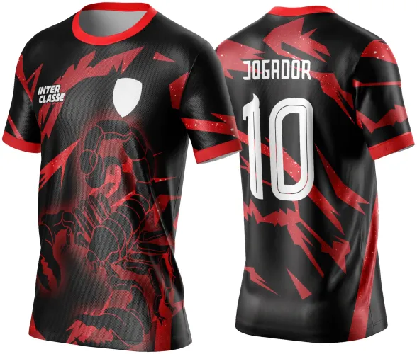 Camisa preta com vermelho com grande estampa de escorpião à frente, texto INTER CLASSE e escudo branco, costas com nome JOGADOR e número 10 em branco sobre gráficos vermelhos. Gola e punhos vermelhos destacam o design.