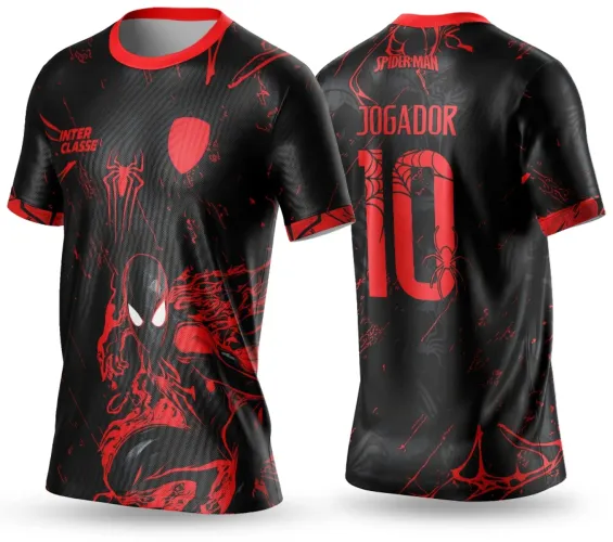 Camisa preta com gola e punhos vermelhos, na frente figura do Homem-Aranha em traje preto com detalhes vermelhos, escudo vermelho e texto INTER CLASSE; nas costas texto SPIDERMAN, JOGADOR e número 10 com desenho de teia em vermelho.