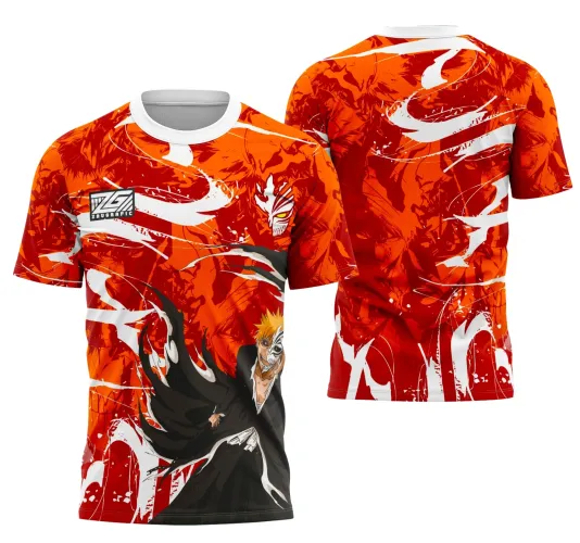 Camisa vermelha vibrante com personagem Ichigo em pose dinâmica na frente, metade do rosto mascarado, mascote de caveira com olhos amarelos no peito direito, marca ZGU à esquerda e grafismos brancos e laranja que cobrem também as costas.