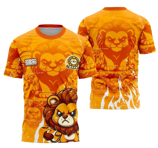Camisa laranja vibrante com figura principal de leão caricato na frente, fundo com vários leões em tom mais claro e degradê branco. Nas costas, leões grandes em tom laranja com manchas brancas e texto INTERCLASSE no topo.