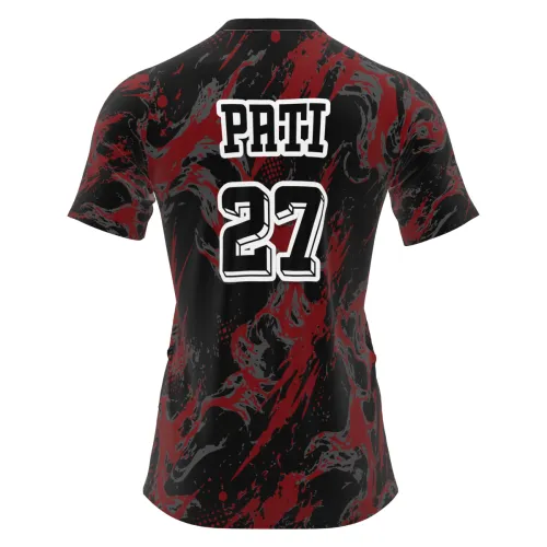 Camisa estampada por inteiro com fundo preto e vermelho em efeito marmorizado, lobo selvagem em destaque na frente, escudo Interclasse no peito e nome personalizado nas costas.