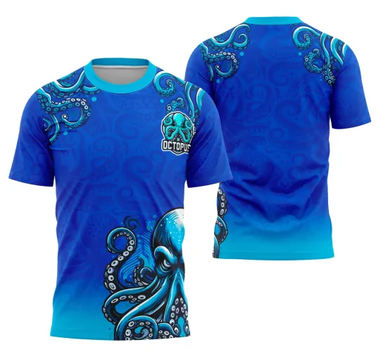 Camisa azul vibrante com degradê para azul claro e mascote polvo azul com tentáculos na frente e costas. Frente traz escudo com texto OCTOPUS, costas exibem padrão de tentáculos nas cores azul e azul claro.