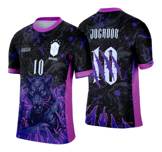 Camisa preta com detalhes roxos e lilás, frente com pantera agressiva, número 10 e escudo CBF Brasil, costas com grande número 10 com garras lilás e nome JOGADOR na parte superior.