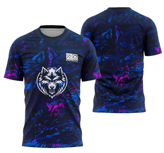 Camisa com logo no peito em destaque e uma estampa grande nas costas que representa um lobo escolar com atitude, em estilo moderno e cheio de energia para eventos interclasse.