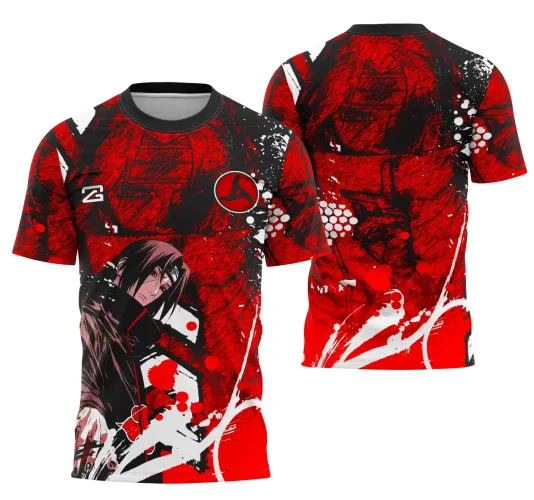 Camisa com arte do personagem Itachi em destaque na frente e costas, predominância das cores vermelha, preta e branca, com símbolos e detalhes gráficos e texto '2G' na frente