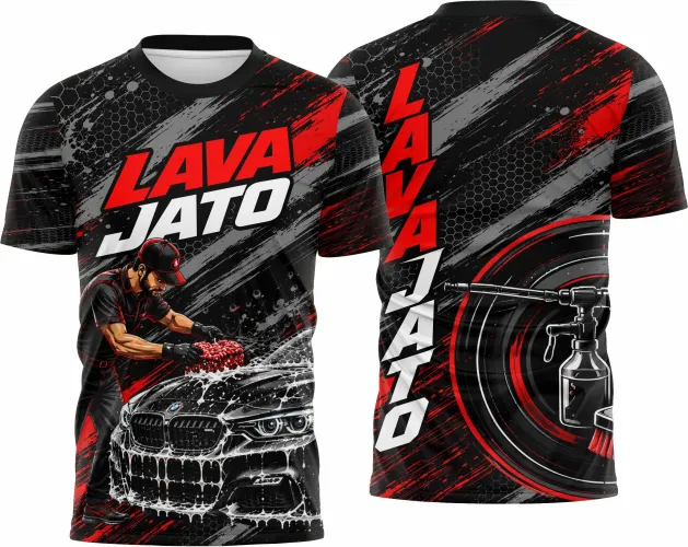 Camisa com logo no peito destacado e estampa grande nas costas, exibindo design moderno e elegante, ideal para quem busca estilo único em suas roupas.