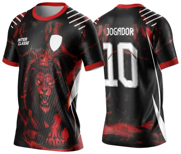 Camisa com frente em preto e vermelho destacando leão vermelho coroado e feroz com texto INTER CLASSE e escudo branco. Nas costas, fundo preto com detalhes vermelhos, texto JOGADOR e número 10 em branco. Gola e punhos vermelhos com faixas brancas nos ombros.