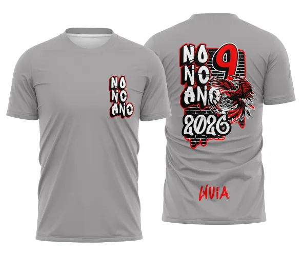 Camisa com logo no peito destacando o símbolo da Arara Vermelha e estampa grande nas costas com design marcante para o Nono Ano, combinando estilo e identidade escolar de forma vibrante e única.