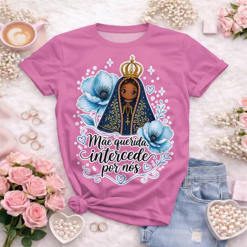 Arte camisa católica com Nossa Senhora e frase intercede por nós