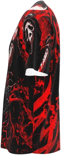 Camisa preta e vermelha com estampa de terror, máscara e foice, frente e costas
