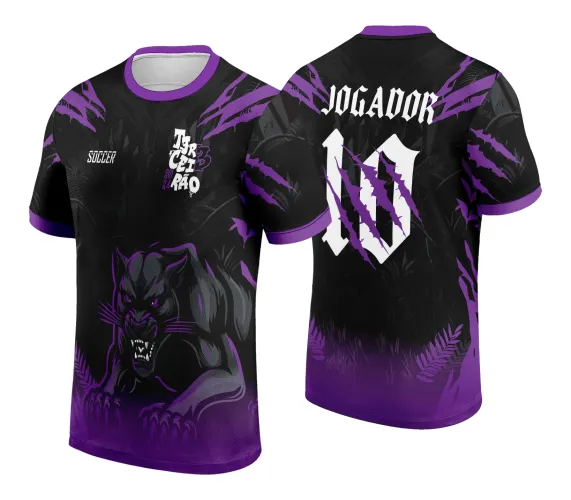 Camisa preta com degradê roxo na frente com pantera preta agressiva e textos TERCEIRÃO e SOCCER na frente; costas mostram o número 10 branco riscado por garras roxas e a palavra JOGADOR acima, gola e mangas com bordas roxas.
