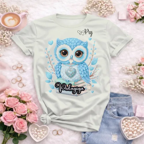 Arte camisa pedagoga coruja fofa educacional com elementos educativos criativos