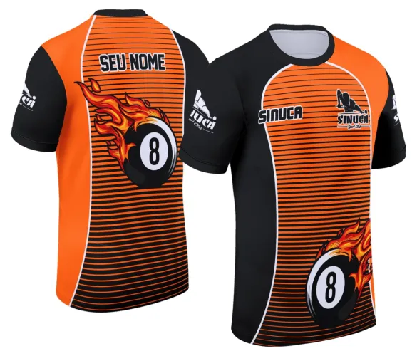 Camisa com logo no peito delicado e estampa grande nas costas inspirada em sinuca, destacando elementos do jogo com cores vibrantes e design moderno que chama atenção e valoriza o estilo do usuário