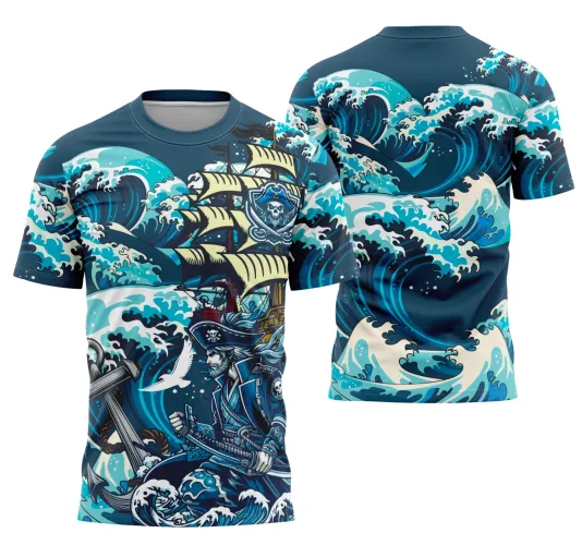 Camisa com frente ilustrando pirata armado, navio e ondas em azul, branco e bege com texto INTERCLASSE e JOGADOR 26; costas mostram ondas grandes em tons de azul escuro e claro.