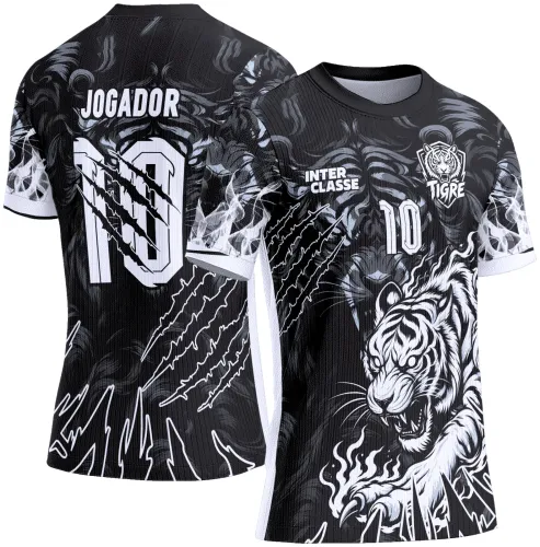 Camisa preta com tigre branco em pose feroz na frente, texto INTER CLASSE e número 10, escudo com tigre e palavra TIGRE. Nas costas, JOGADOR e número 10 com arranhões em efeito de garras. Detalhes brancos nas mangas e laterais.