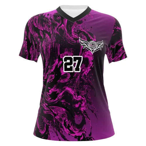 Camisa de vôlei feminina com estampa abstrata em tons de roxo e preto, cobrindo toda a peça, incluindo frente, costas, mangas e gola, com detalhes modernos e número personalizado.