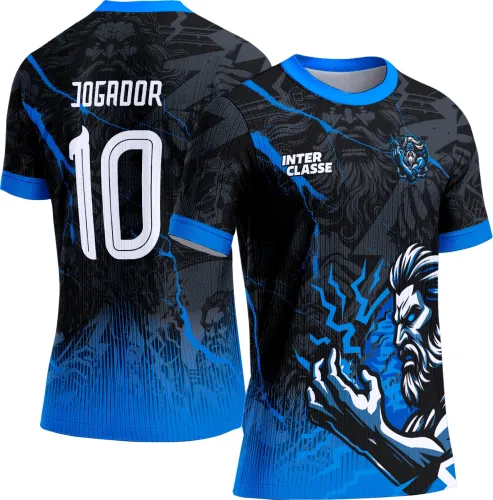 Camisa preta e azul com figura de Zeus na frente e costas, com raio azul vibrante. Frente tem o texto INTER CLASSE e costas mostram 'JOGADOR' com o número 10 em branco.