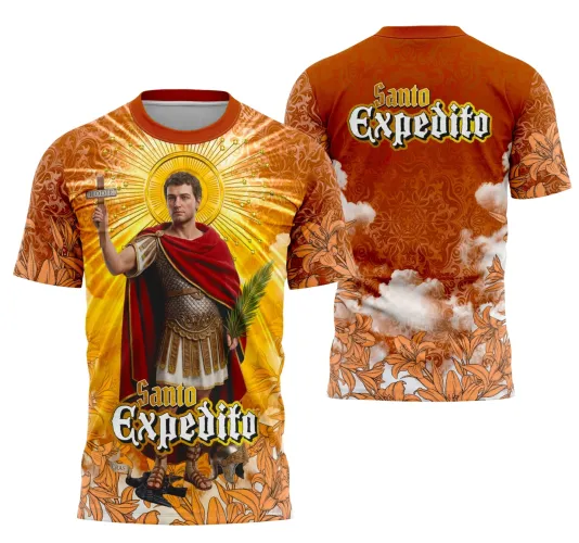 Camisa representando Santo Expedito e estampa grande mostrando imagem detalhada do santo em estilo artístico vibrante e moderno.