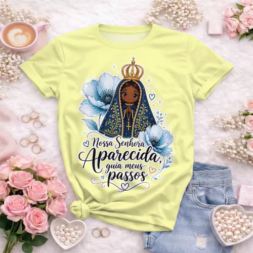 Estampa religiosa delicada com Nossa Senhora Aparecida e composição floral feminina
