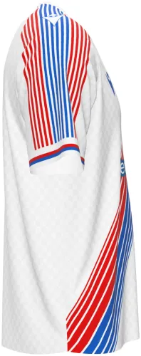 Camisa titular do Crystal Palace 2026 - 2027 branca com faixa diagonal vermelha e azul, frente e costas