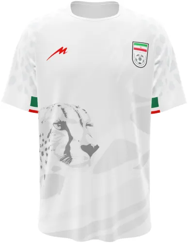 Camisa titular do Irã 2026 branca com uma chita desenhada em cinza, frente e costas