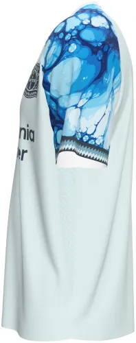 Camisa visitante do Bayer Leverkusen 2026 - 2027 branca com mangas marmorizadas de azul, frente e costas